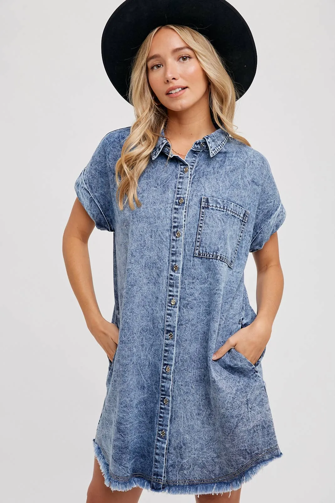 BLUIVY FRAYED HEM DENIM SHIRT DRESS