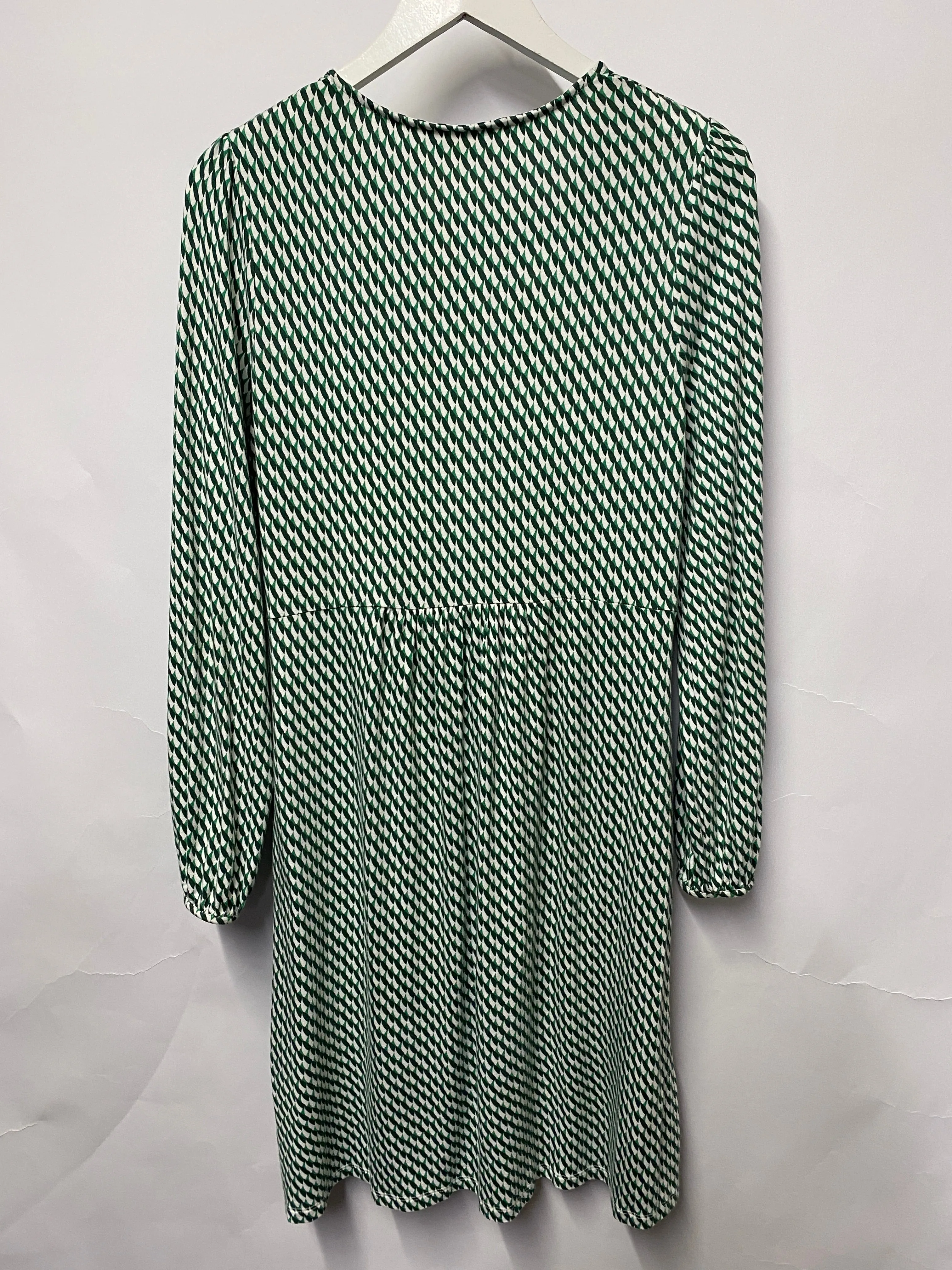 Boden Green and White Comfy Stretch Mid Length Dress 12