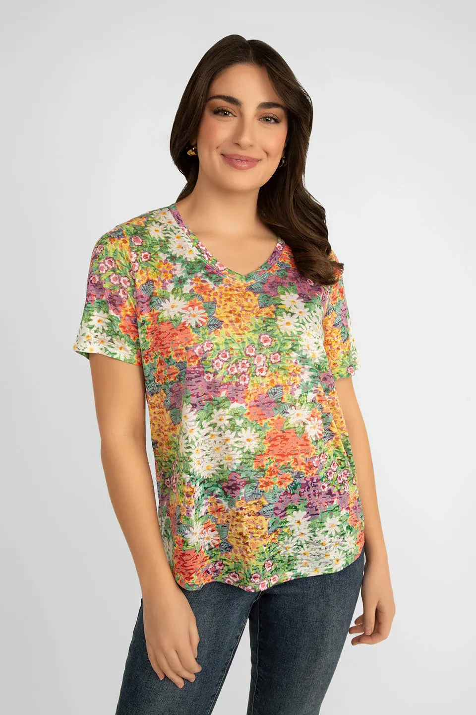 C.N 6957 V-Neck Floral T-Shirt