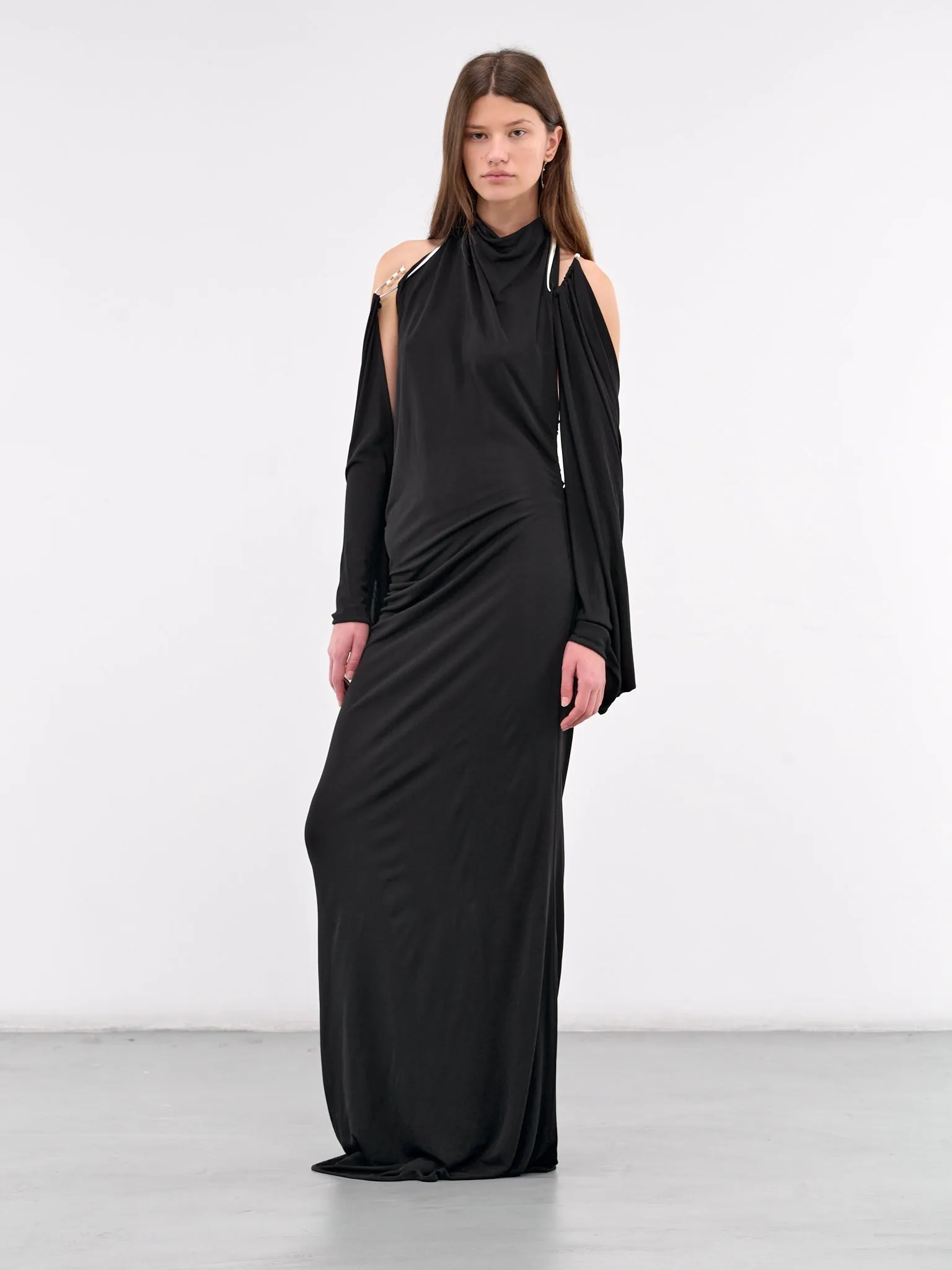 Levitate Halter Long Sleeve Dress (24043136-BLACK)